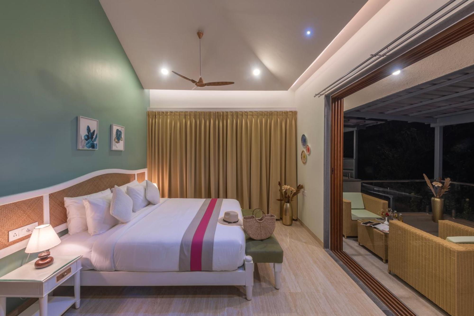Ayan Villas With Private Pool Siolim Exterior photo